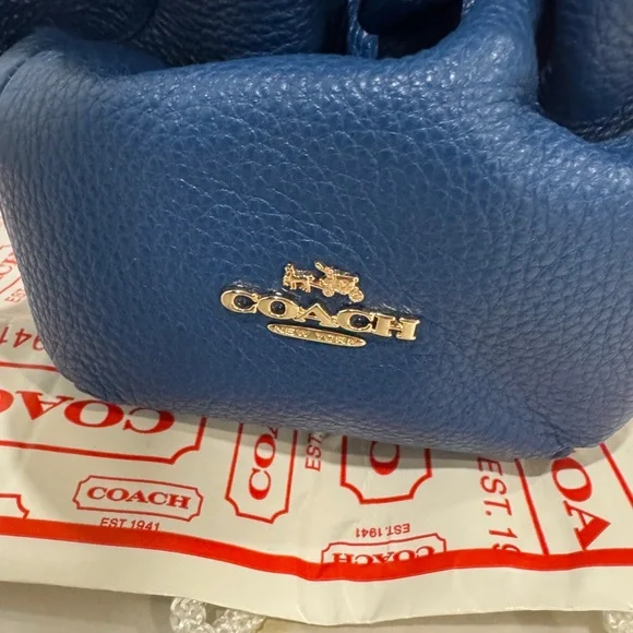 Coach Navy Leather Shoulder Bag